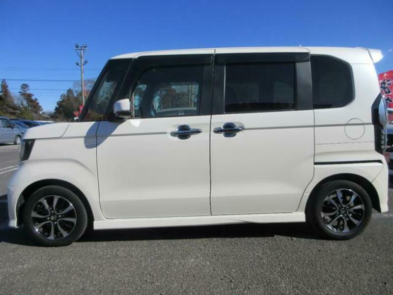 N BOX CUSTOM