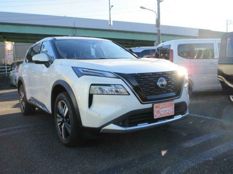 X-TRAIL