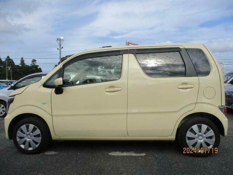 WAGON R