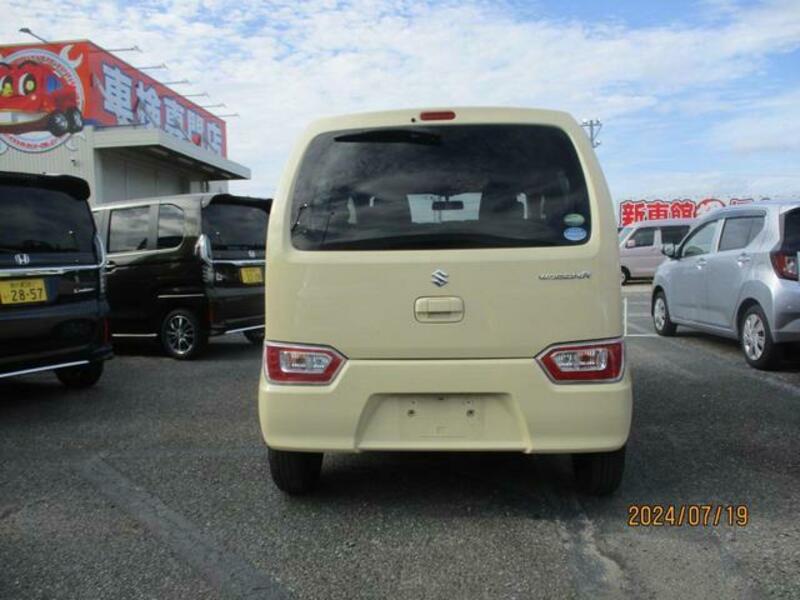 WAGON R