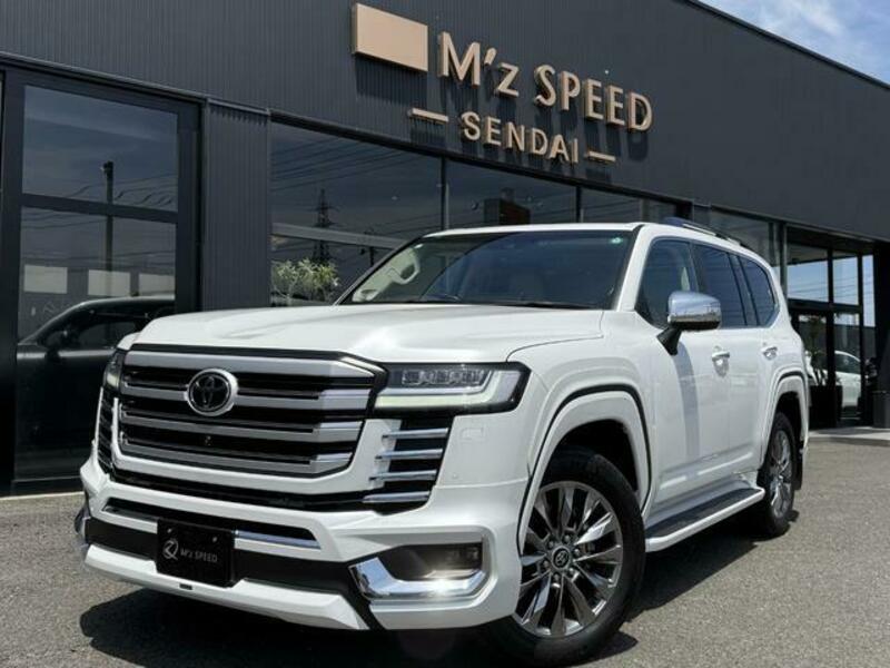 LAND CRUISER