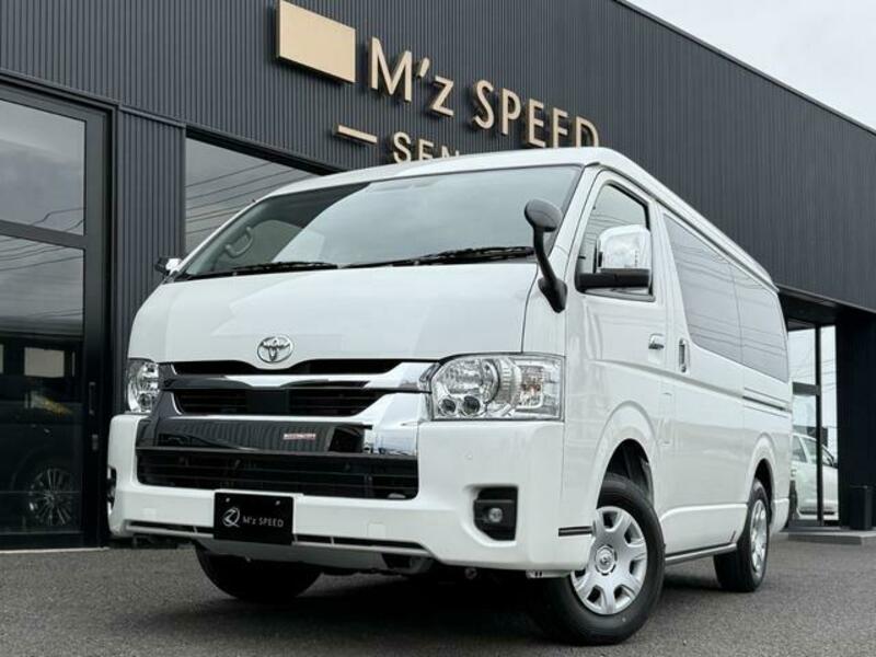 TOYOTA HIACE WAGON