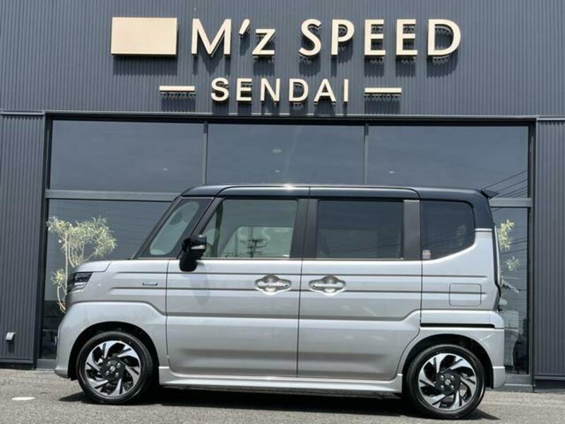 SPACIA CUSTOM