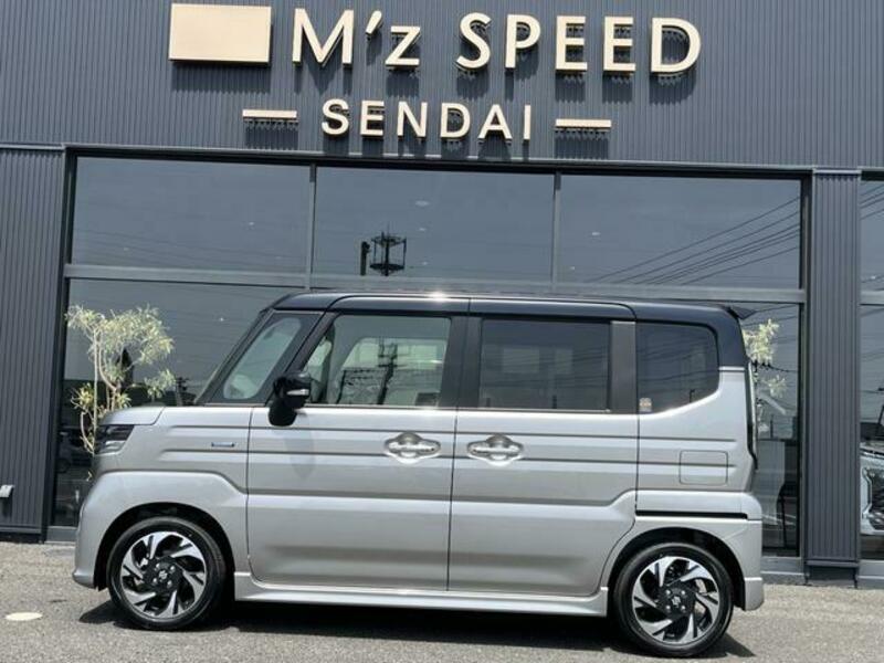 SPACIA CUSTOM