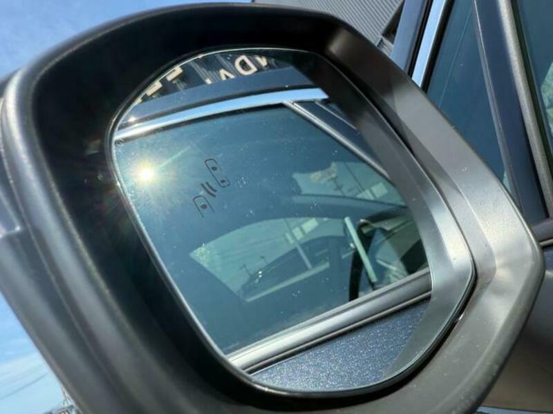 COROLLA CROSS
