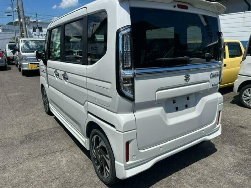SPACIA CUSTOM