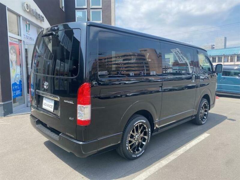 HIACE VAN