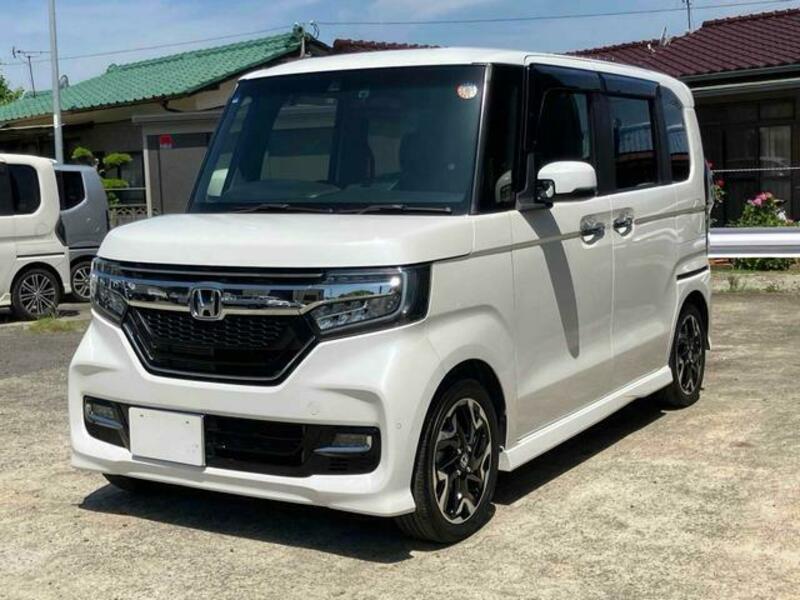 N BOX CUSTOM