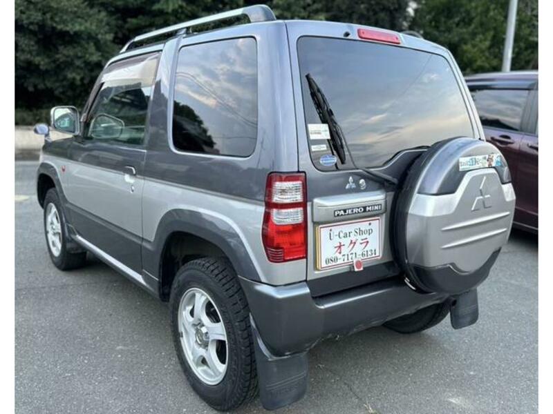 PAJERO MINI