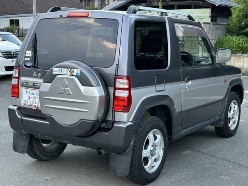 PAJERO MINI