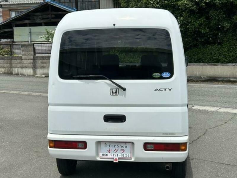 ACTY VAN