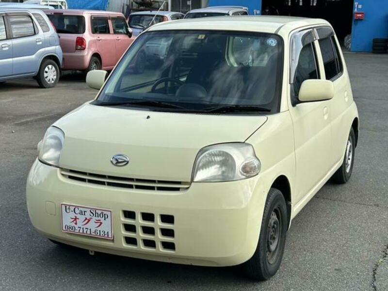 DAIHATSU ESSE