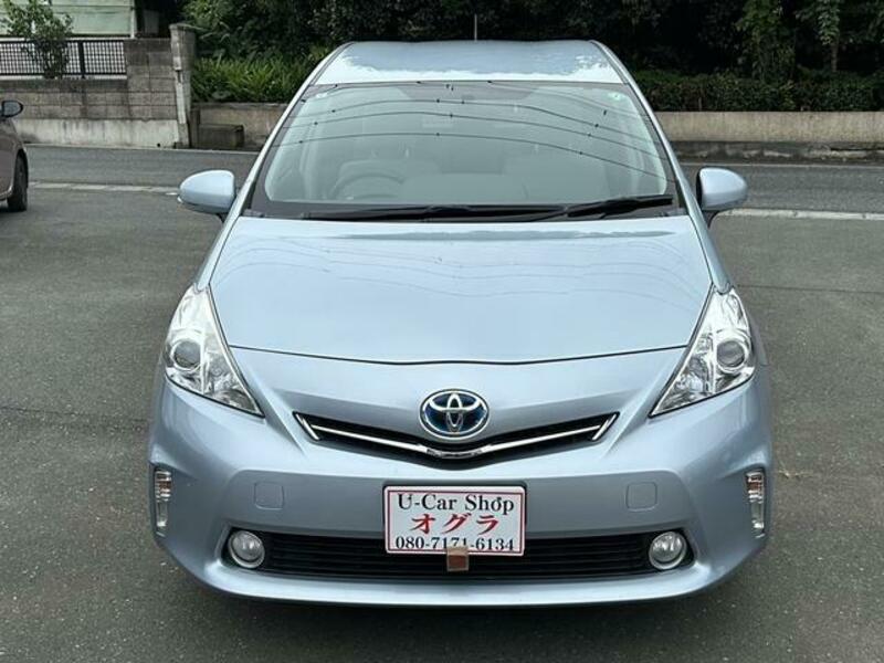 PRIUS ALPHA