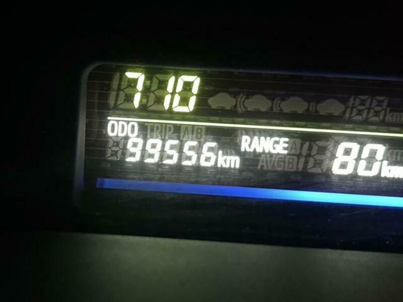 PRIUS ALPHA