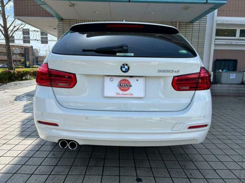 3 SERIES