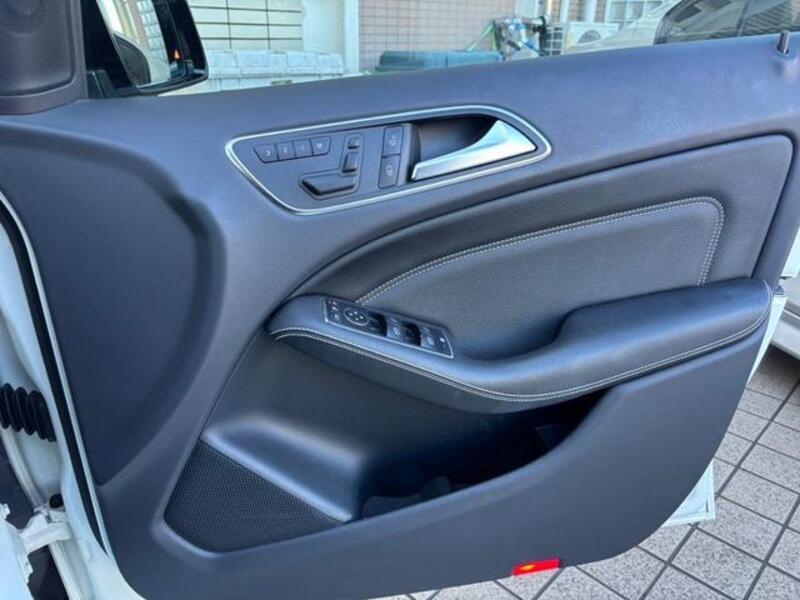 B-CLASS