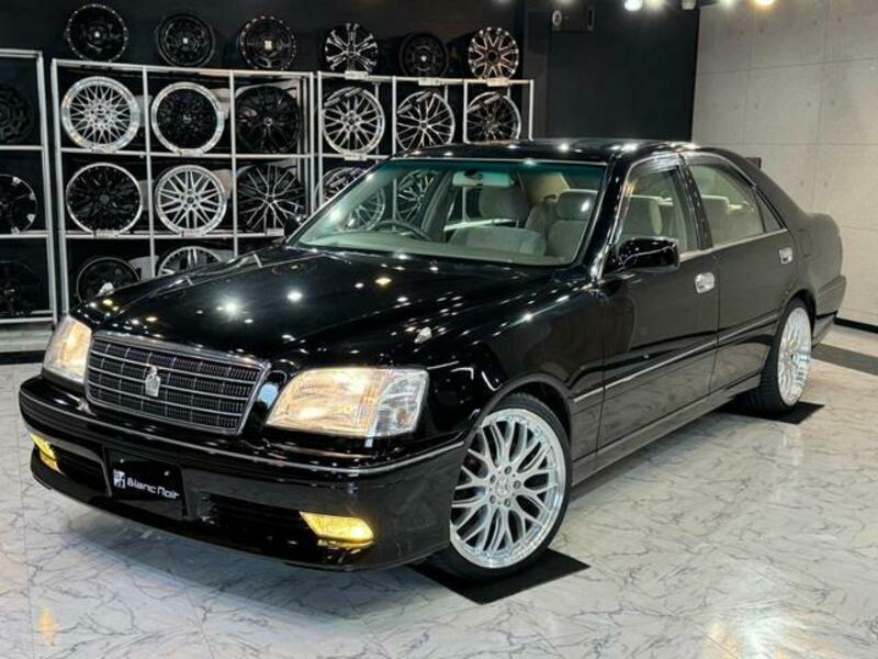 CROWN