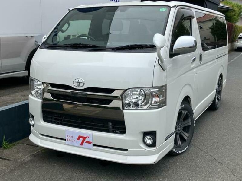 HIACE VAN