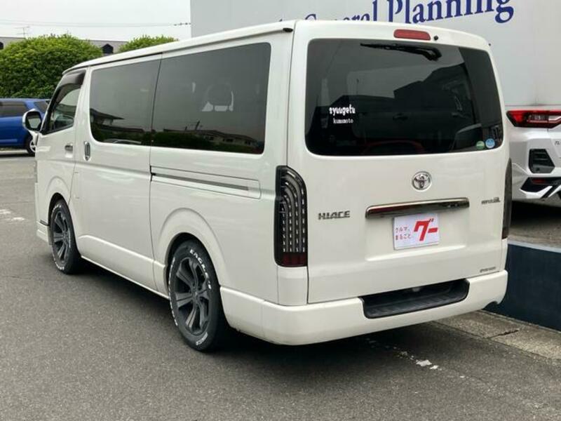 HIACE VAN