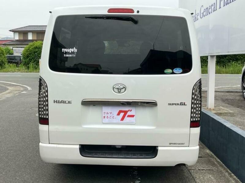 HIACE VAN