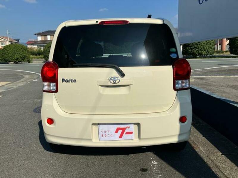 PORTE