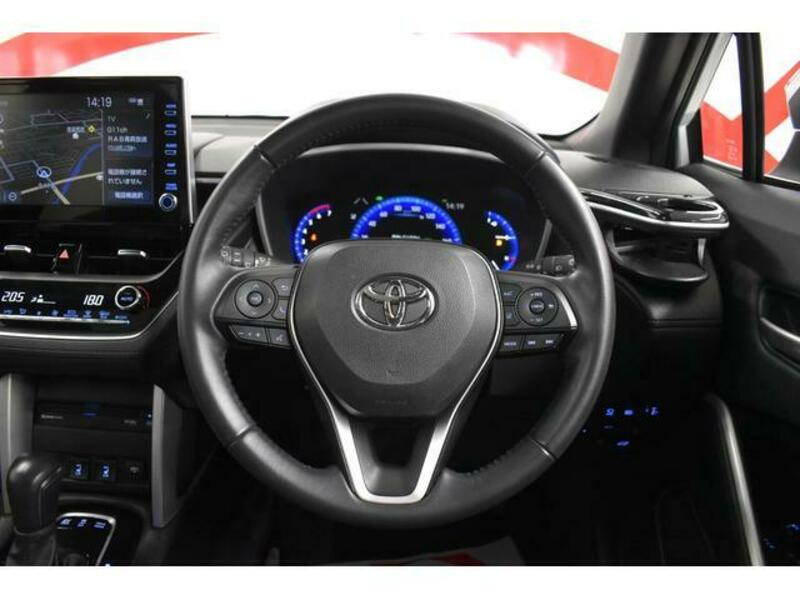 COROLLA CROSS