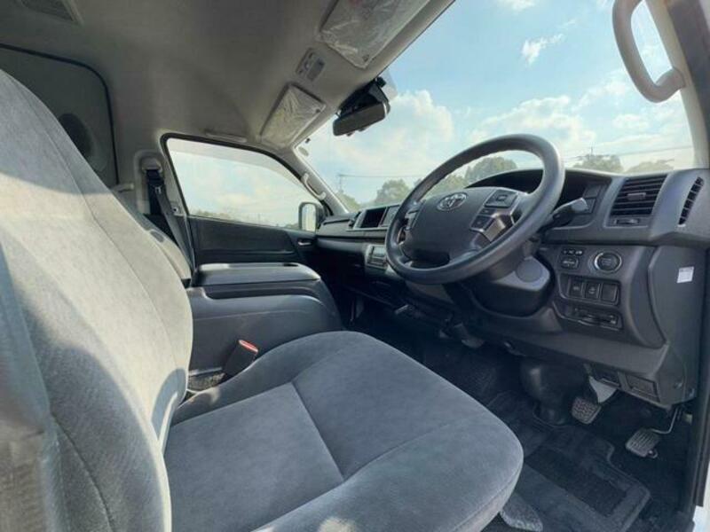 HIACE WAGON