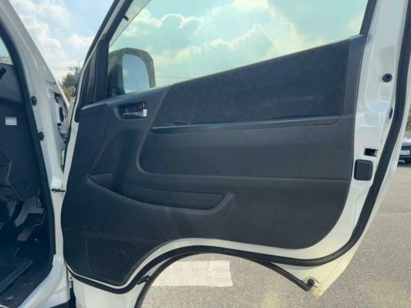 HIACE WAGON