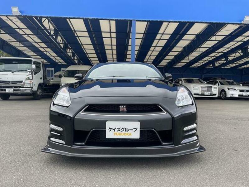 GT-R