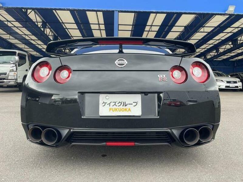 GT-R