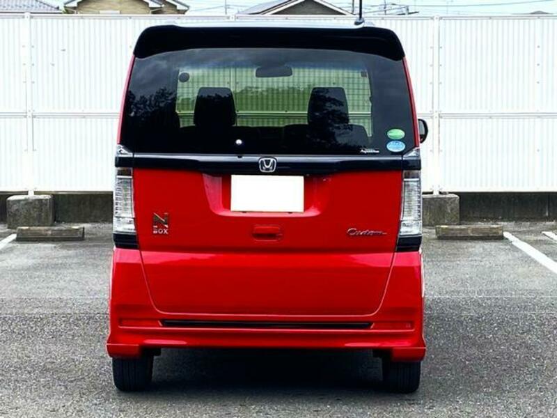N BOX CUSTOM