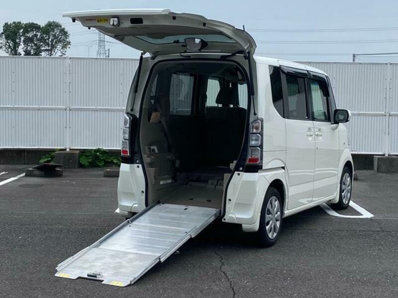 HONDA N BOX PLUS