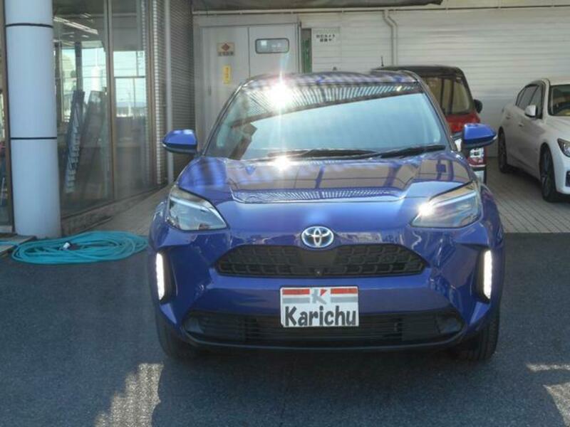 YARIS CROSS