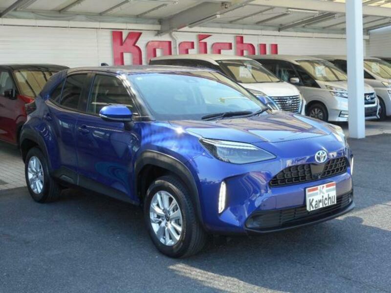 YARIS CROSS