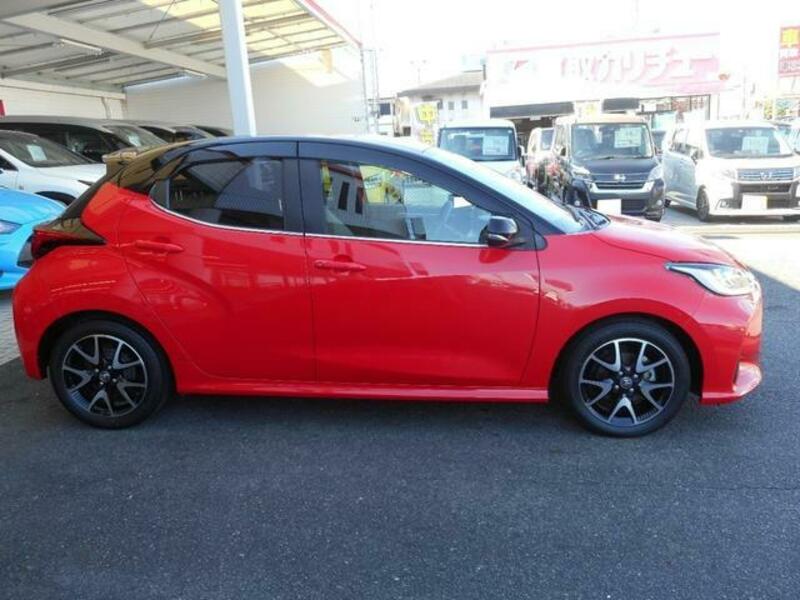 YARIS