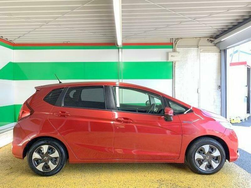 FIT HYBRID