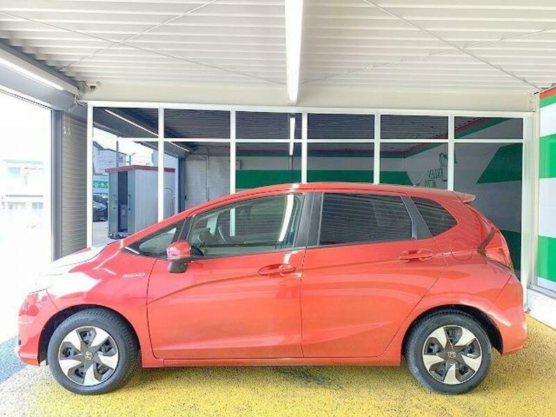 FIT HYBRID