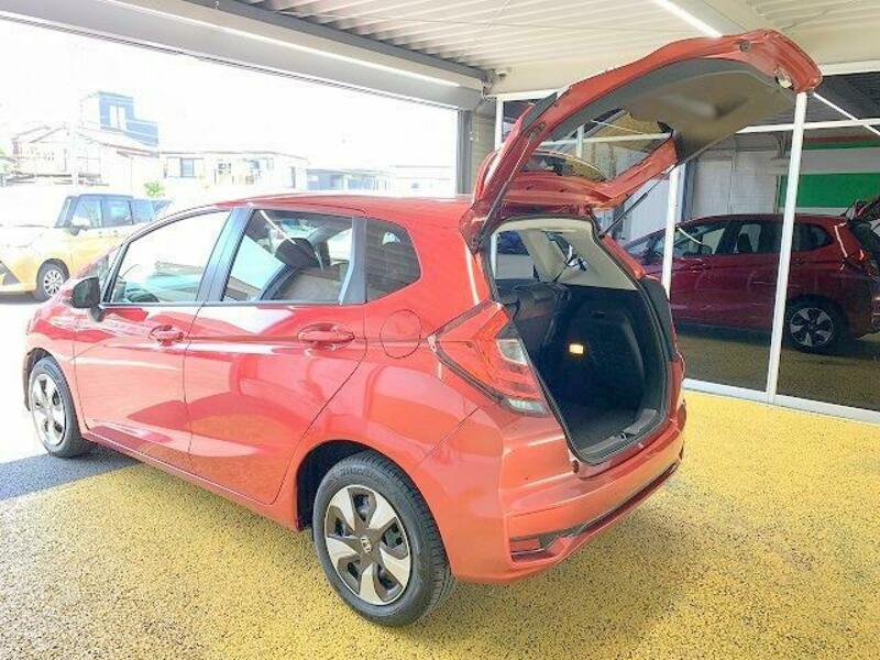 FIT HYBRID