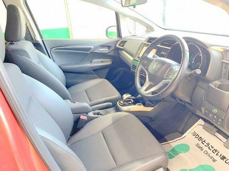 FIT HYBRID