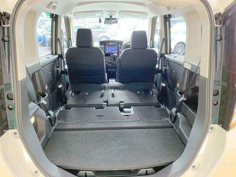 ROOMY