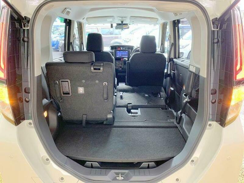 ROOMY