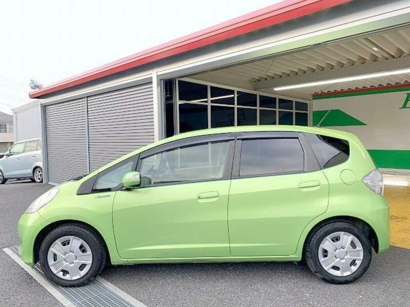 FIT HYBRID
