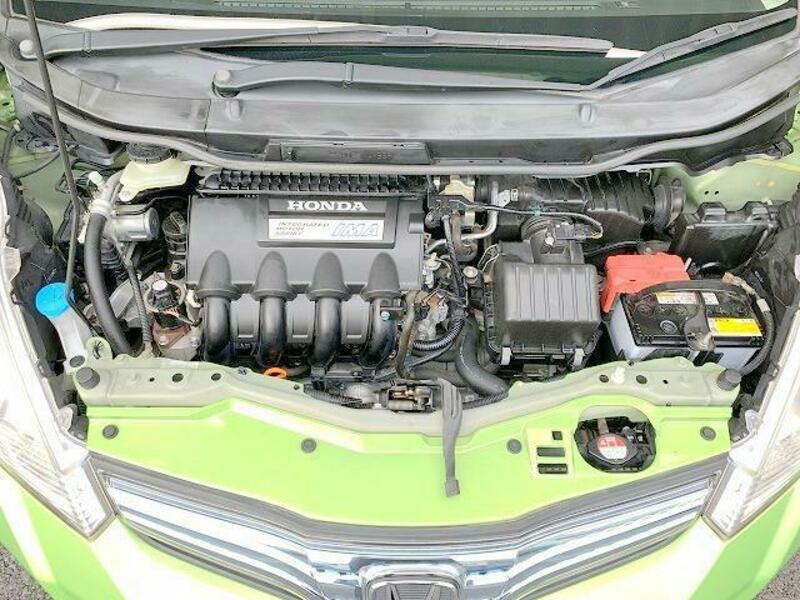 FIT HYBRID