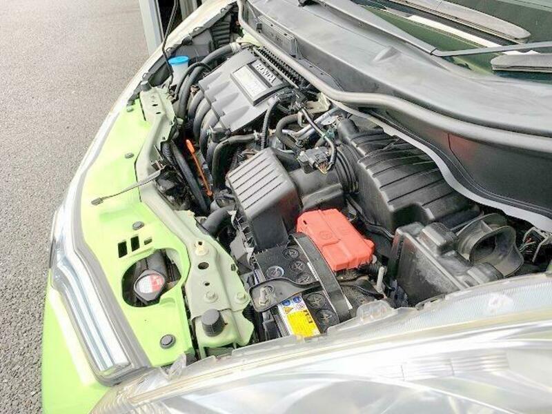 FIT HYBRID
