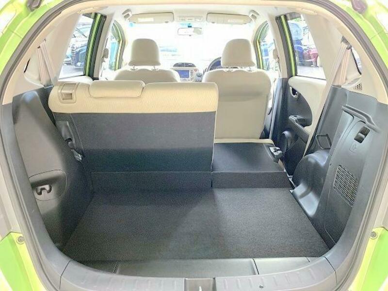 FIT HYBRID