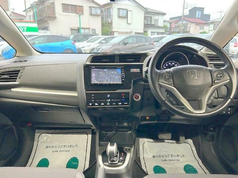 FIT HYBRID