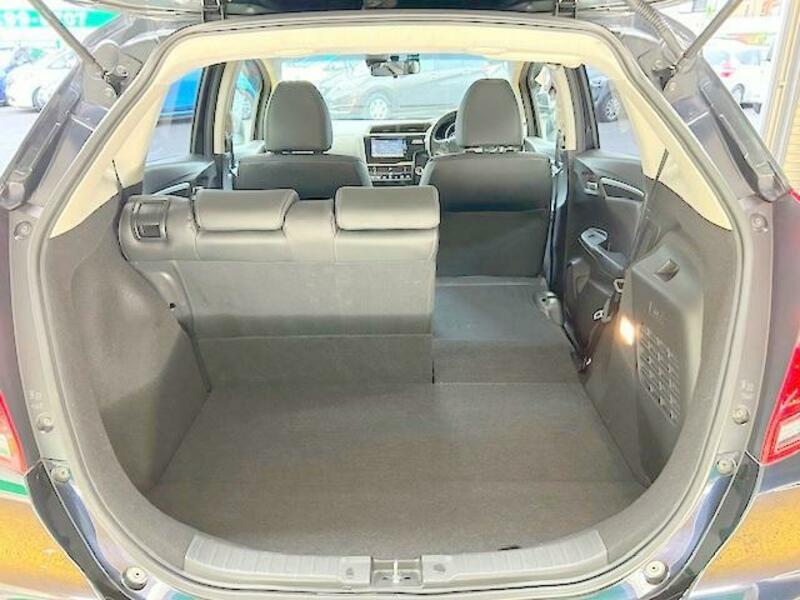 FIT HYBRID