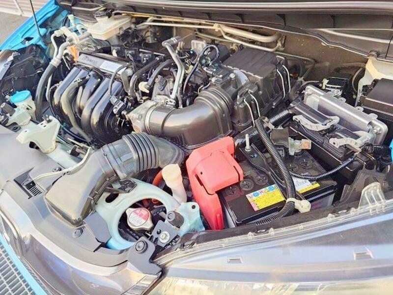FIT HYBRID