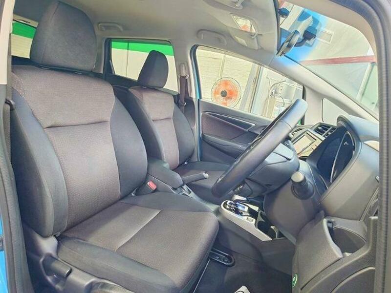 FIT HYBRID