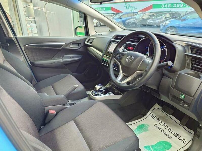 FIT HYBRID